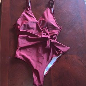 Cupshe One-Piece Swimsuit- Brand New